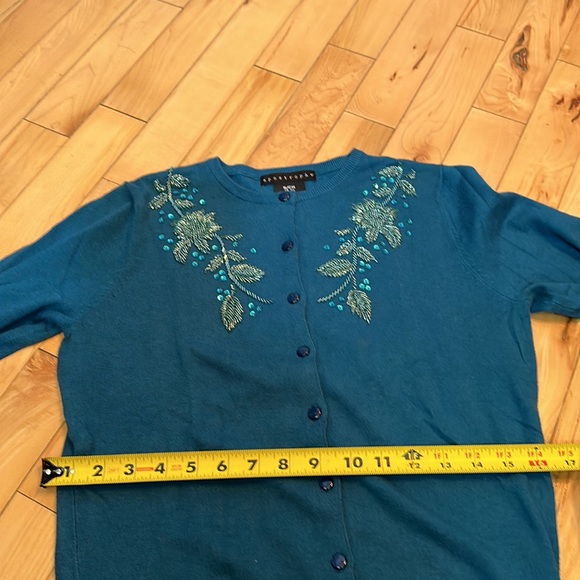 Apostrophe Beaded Cardigan - Picture 9 of 10